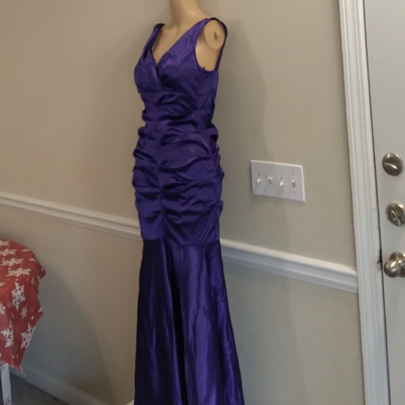 2/$100 xescape  evening dress - Picture 12 of 14